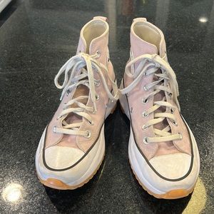 Converse Run Star Hike